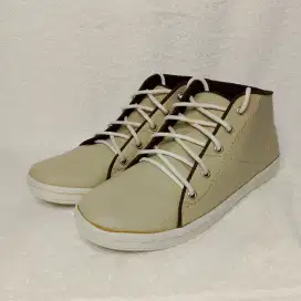 Yongki Komaladi Sepatu Boots Pria Formal Sepatu Casual Pria