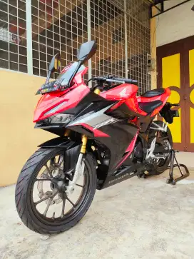 Honda CBR150R / CBR 150R ABS 2021, Red Premium Metalic, Unit Mulus.
