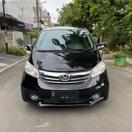 Honda Freed E PSD 2012