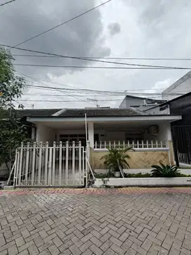 Dijual Rumah Mulyosari 1,5 Lantai dekat ITS