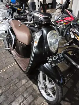 Scoopy esp thn 2015 plat AB KOTA