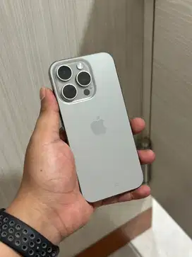 Iphone 15 pro 128gb ibox like new