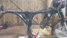 Rangka cb100 standar