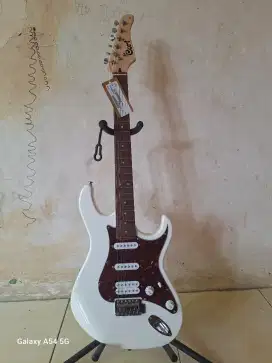 Gitar listrik cort g115 ow