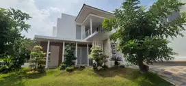 DIJUAL RUMAH GREENWICH ROYAL RESIDENCE HOOK 2LT 3KT WIYUNG