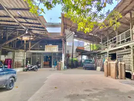 Dijual Rumah & Toko di Lokasi Super Strategis - Jalan Kapuk Raya, Jaka