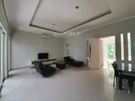 Disewakan Rumah 2 Lantai Semi Furnished Kebayoran Bintaro GB16215