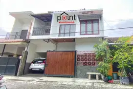 rumah di perumahan baturan fajar indah turun harga