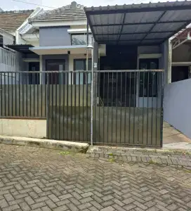 Rumah Nyaman dan Asri Di Kota Malang