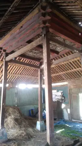 Set tengahan joglo lawasan