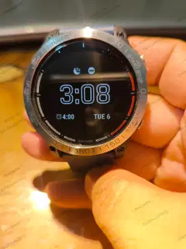 Preloved/Second/Seken/Bekas Garmin Quatix 7 Sapphire Amoled Display