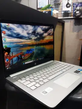 Laptop HP 14s , Intel core i3 gen 11, 8 GB RAM, SSD 256 GB,