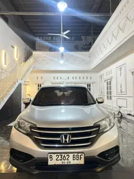 Crv 2.0 2013 Istimewa Full orsinil !! Pajak Panjang !! Jual cepat Bu