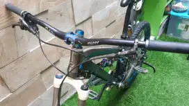 Sepeda Gunung Orbea Rallon 3