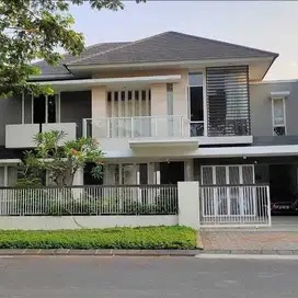 Dijual Rumah Mewah 2 lantai di Royal Residence Luar Cluster