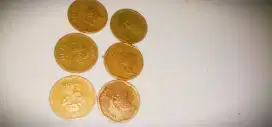 Uang kertas dan koin