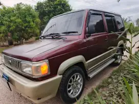 Kijang rover 1995