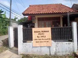 Rumah di jual BU