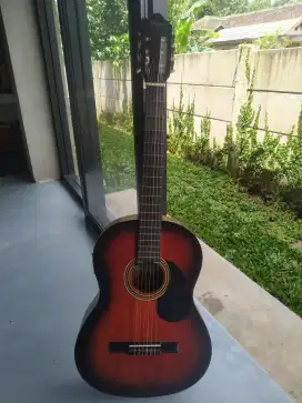 Gitar klasik elektrik ori Valencia mantap siap pakai