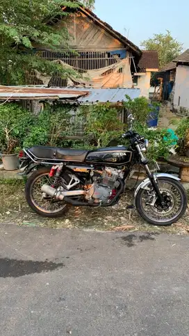 GL 100 custom 2 silinder