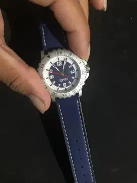 Jam esprit bagus