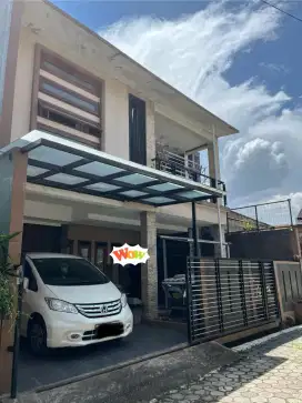 Rumah Bagus Dua Lantai di Margahayu Raya Buah Batu