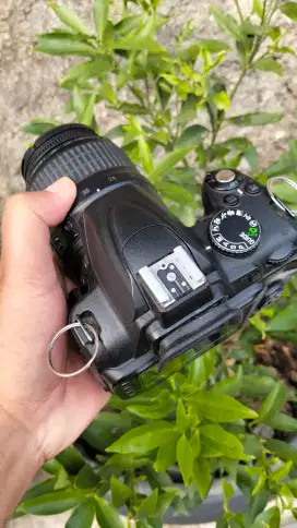 Turun Harga Nikon D3000 Kitt SC Rendah Lensa Kitt Ori