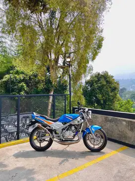 Kawasaki ninja R
