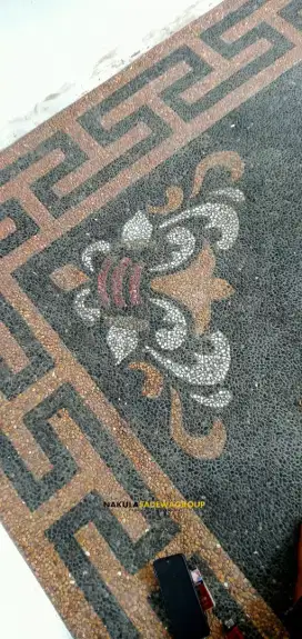 Lantai Batu Sikat Motif
