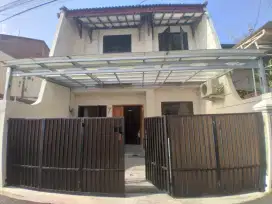 Dijual Cepat Rumah di Tebet