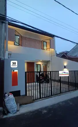 RUMAH BARU DI PONDOK KELAPA