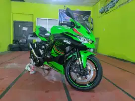 Kawasaki Ninja ZX25RR KRT 2023