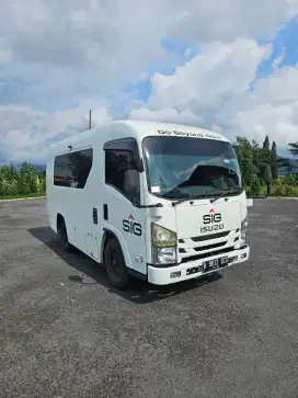Isuzu elf nlr 55 engkle camper van 2019 low km