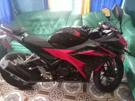Jual Honda CBR 150 R tahun 2018