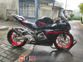 Honda CBR 250 RR tahun 2018 bagus