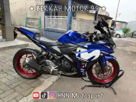 Yamaha R25 tahun 2016 Movistar