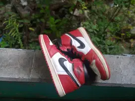 Nike Air Jordan OG Chicago •Preloved,Second,Thrift•