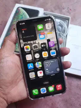 Iphone xs max 64gb Lengkap All Operator