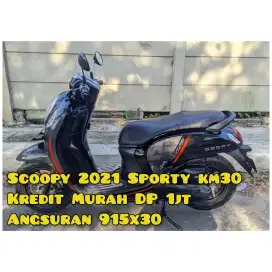 Scoopy 2021 Sporty Hitam Km30Rban
