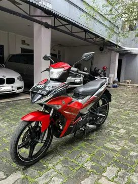 Yamaha MX King 150 Warna Merah