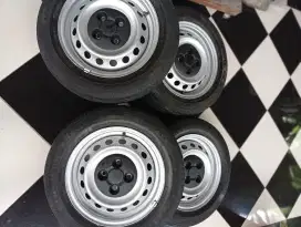 Velg kaleng 14 oemlook pcd 4x100 + ban champiro eco 175/65/14