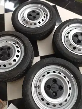 velg ring 14 pcd 4x100 + ban champiro eco 175/65/14