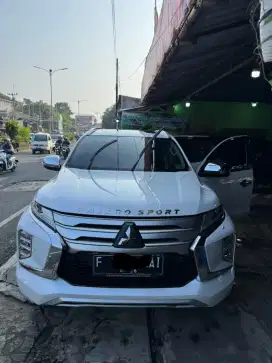 Dijual New Pajero Sport 4x2 tahun 2021