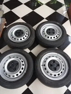 velg ring 14 pcd 4x100 + ban champiro eco 175/65/14
