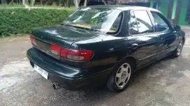 Mobil masih pemakek timor