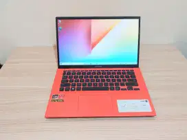 Asus Vivobook A412D Ryzen 3-3200u ram 4/1TB Hdd