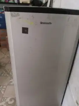 Dijual kulkas 1 pintu hidup