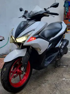 Aerox 2018 type R silver