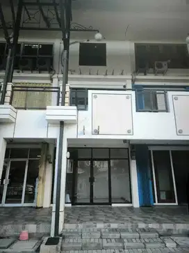 JUAL RUKO LOOP GRAHA FAMILY JARANG ADA BAGUS SELATAN STRATEGIS MURAH