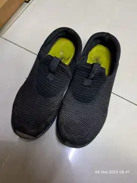 Sepatu Power Bata Ukuran 41